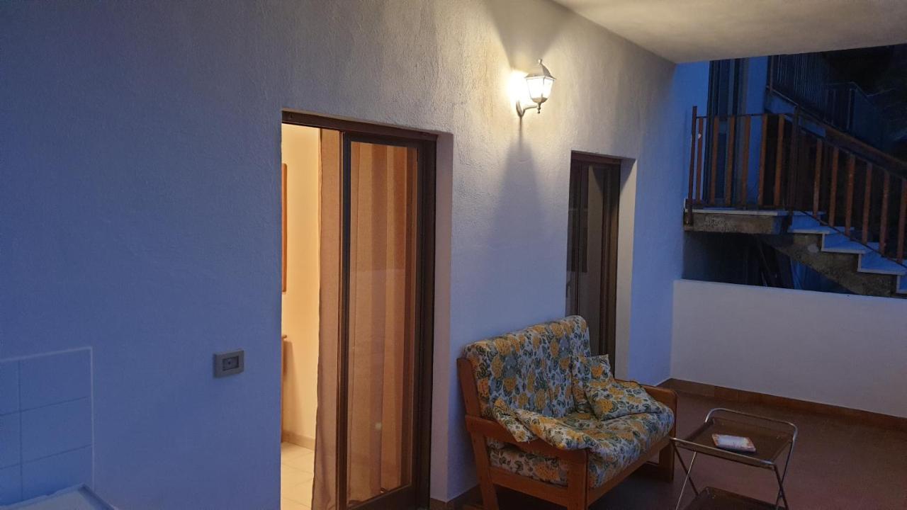 Nuova Casa Giulia Apartamento Letoianni Exterior foto