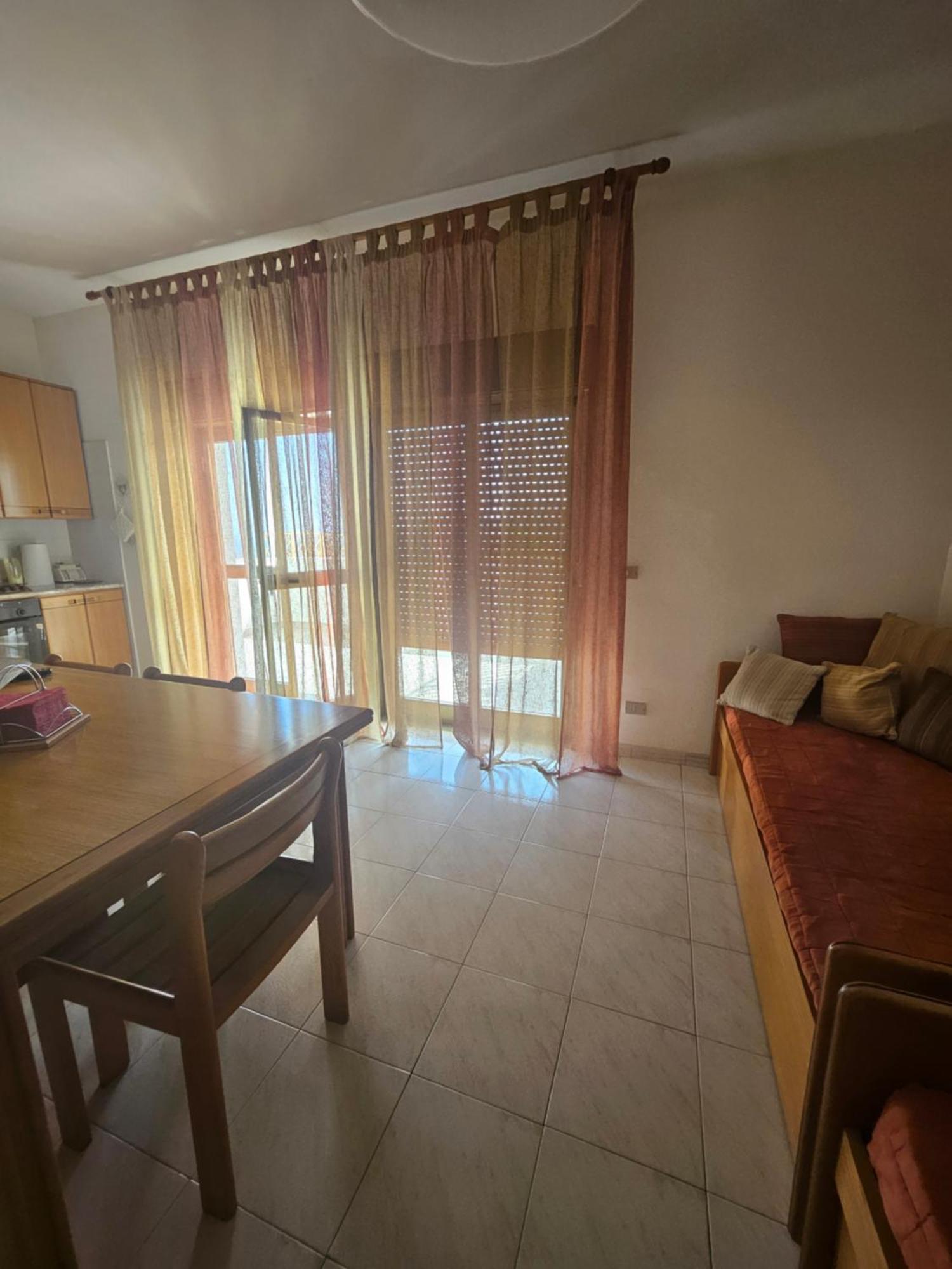 Nuova Casa Giulia Apartamento Letoianni Exterior foto